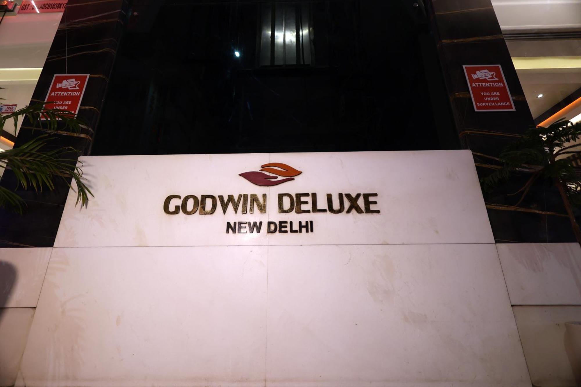 Hotel Godwin Deluxe -Near New Delhi Railway Station - Paharganj Exterior photo